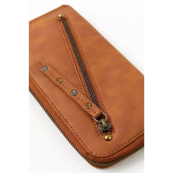 FREE PEOPLE Distressed Vegan Wallet, Brown, Slim Design, Wrist Strap Attached - Picture 3 of 15